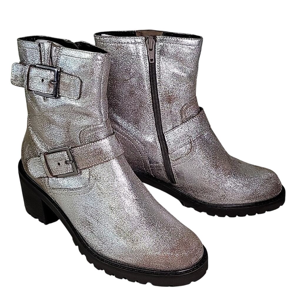 Seychelles Run Free Pewter Silver Combat Moto Boots Womens 7.5 NEW